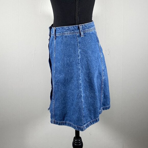H&M Divided A-Line Denim Skirt Women's 8 Blue Button Front Casual Travel - Picture 2 of 11